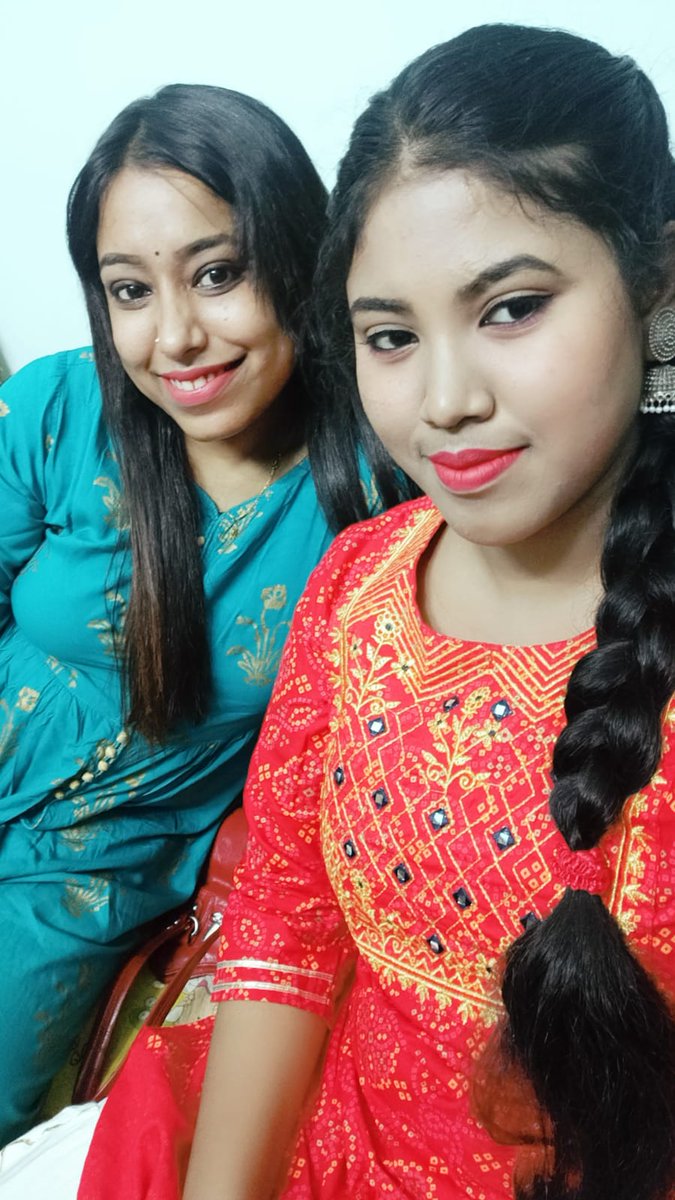 PayelSarkarSupu's tweet photo. Tathoi and Mithai er birthday with Tuku di❤️
#Birthday #selfieclick #love #fun #enjoyment https://t.co/k7mj3CKUd8