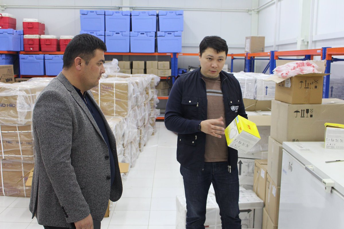 @WHOUzbekistan continues to carry out site visits to #PPE recipient regions, with the most recent visit being to the Kashkadarya region. @EU_Tashkent 🇪🇺& @WHOUzbekistan🇺🇿 joint-project, aims to contain and overcome the pandemic in a rapid, effective, & coordinated manner.