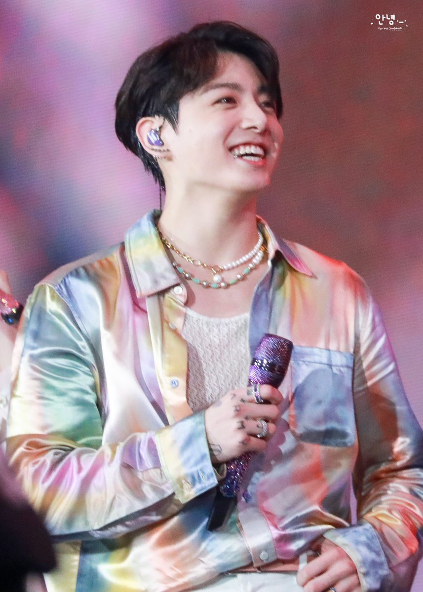 Hi__1997_'s tweet photo. 220312 PTD SEOUL HD 
🥰🥰🥰
#전정국 #정국 #JUNGKOOK #JK #방탄소년단     #BTS https://t.co/CbeJPqSyHs