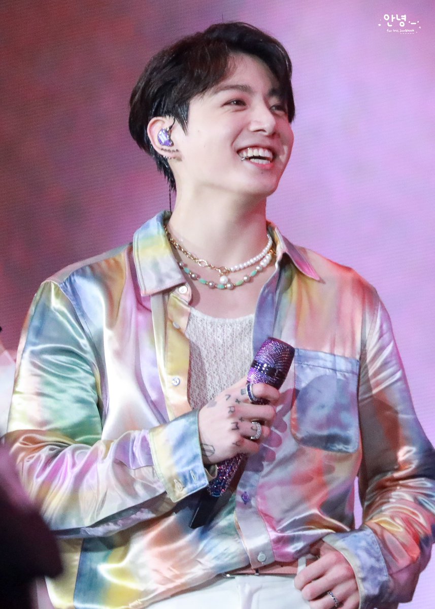 Hi__1997_'s tweet photo. 220312 PTD SEOUL HD 
🥰🥰🥰
#전정국 #정국 #JUNGKOOK #JK #방탄소년단     #BTS https://t.co/CbeJPqSyHs