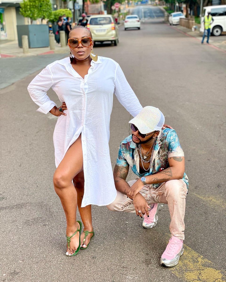 There’s something about Sundays. #aboutyesterday with the gorgeous hypist Vusi Nova 🤍
