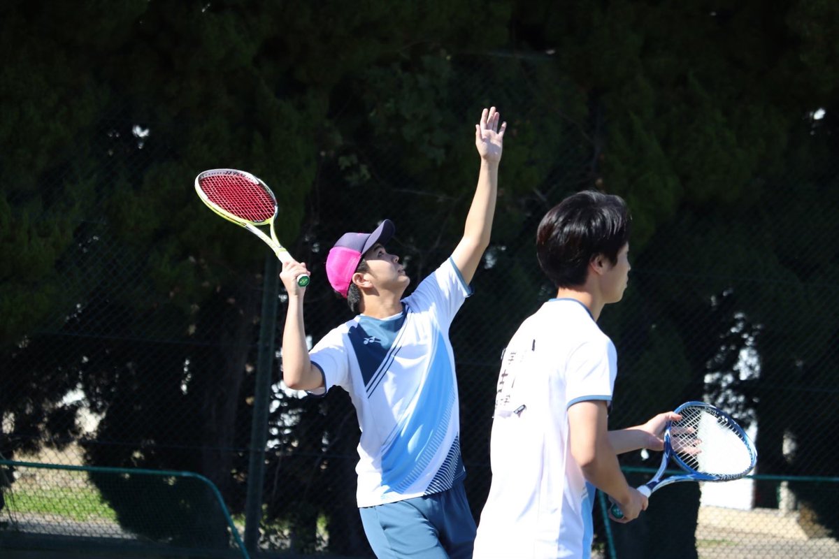 SU_stc's tweet photo. 部員紹介

名前: 蛯名瑠人
役職:副主務
学年:3
学科:工学部電気電子物理工学科
出身校:宮城県立仙台第二高校
好きな異性のタイプ:器の大きい人

入学してから一年間ずっと仙台の実家にいたため、去年の春に入部した。後輩たちから好かれており、みんなのお兄ちゃん的存在。ちなみに末っ子。 https://t.co/myv1ooveQ8