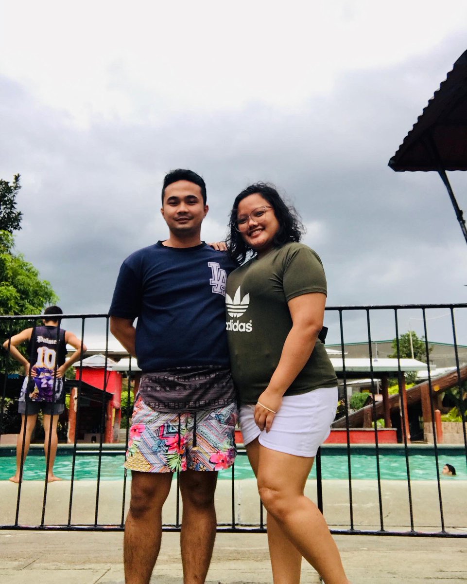 sieleyarayesesi's tweet photo. So many firsts with u but these are my faves 💕
First outing and first time to celebrate our birthday together, ily 🤍 https://t.co/5ScR41uoj7