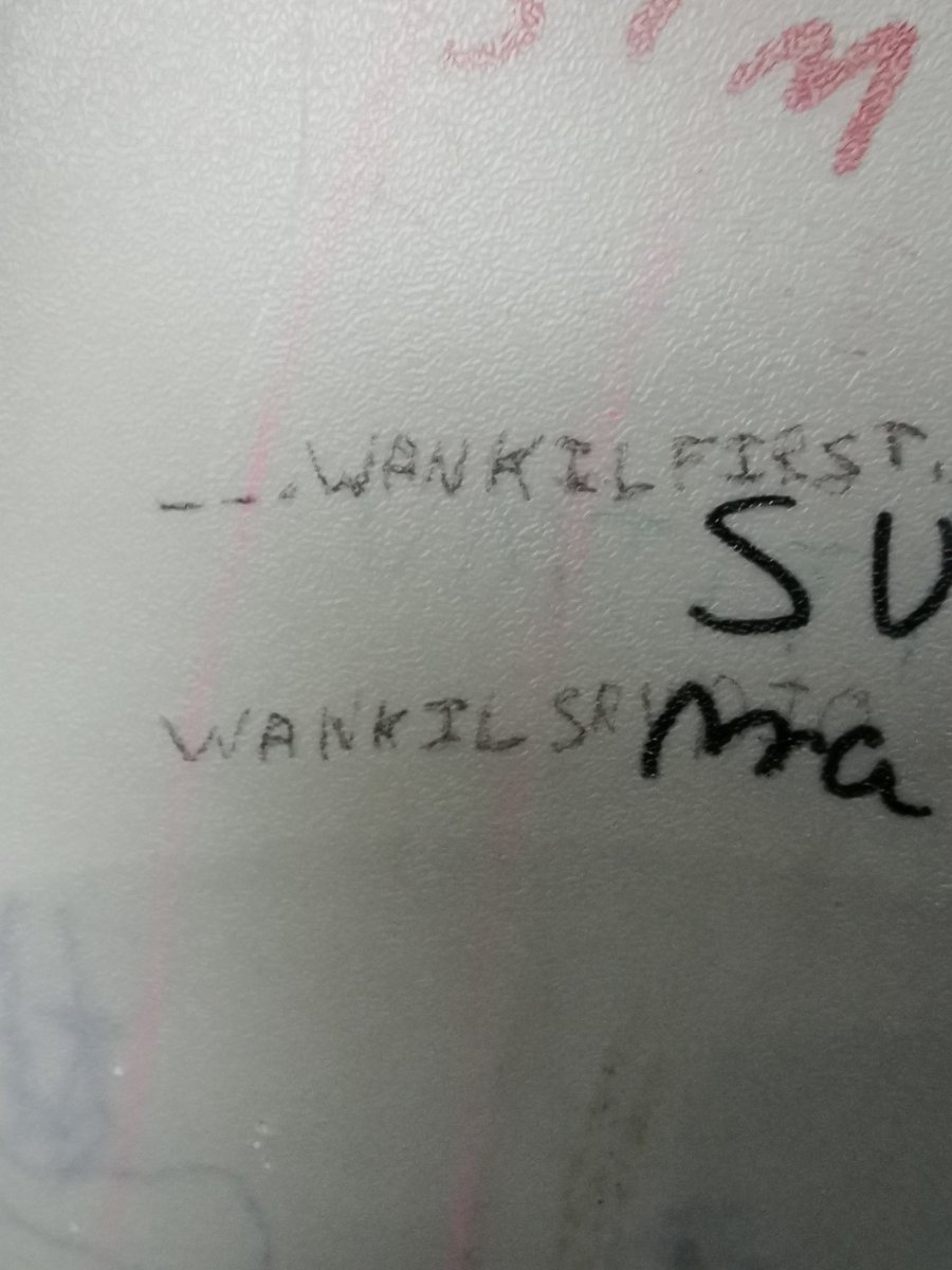 Alexsvnr's tweet photo. Quel bonheur de voir dès le lundi matin dans le bus des ref a @WankilStudio
Visiblement, vous êtes partout 😭
#wankilfirst #wankil https://t.co/WosmvKnnCe
