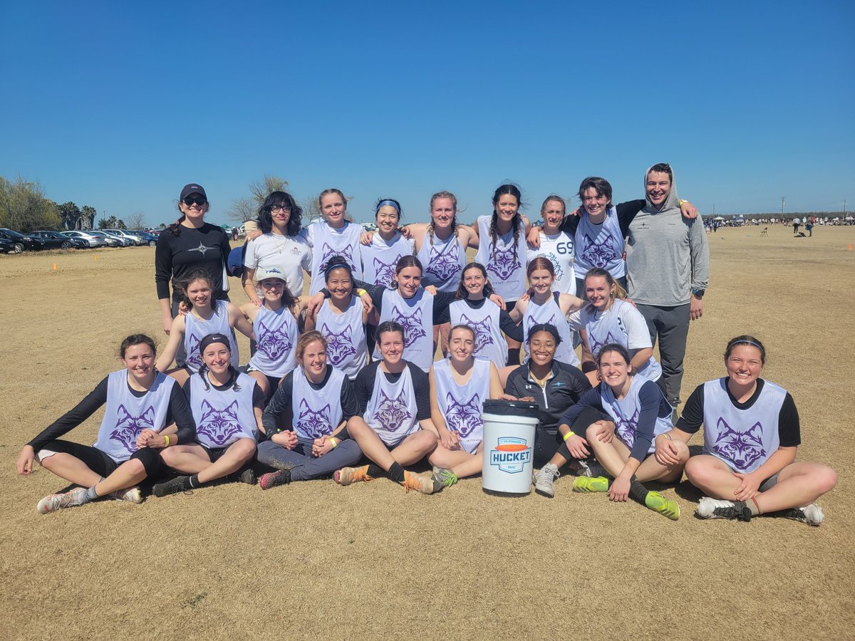 Congrats to our 2022 Stanford Invite champs: <a href="/sundodgers/">UW Sundodgers</a> and <a href="/SyzygyUltimate/">Carleton Syzygy</a>! Thanks to <a href="/HucketBucket/">Hucket</a> for sponsoring!