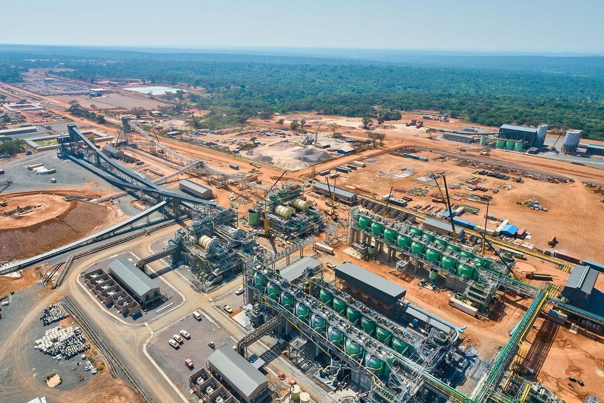 WEG_Africa's tweet image. Kamoa-Kakula #mine is now one of the world’s most exciting  #copper developments on the Central African Copperbelt in the DRC. We are thrilled to be a key supplier of an extensive range of motors &amp;amp; variable speed drives for the 2nd phase of the project.
 bit.ly/3p0nirV