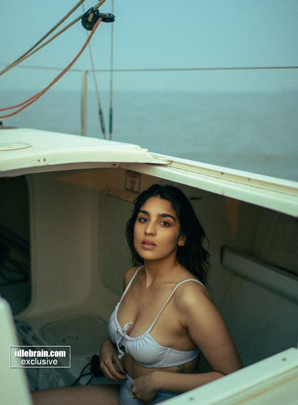 FNys6M-VkAEzRp2.jpg:large