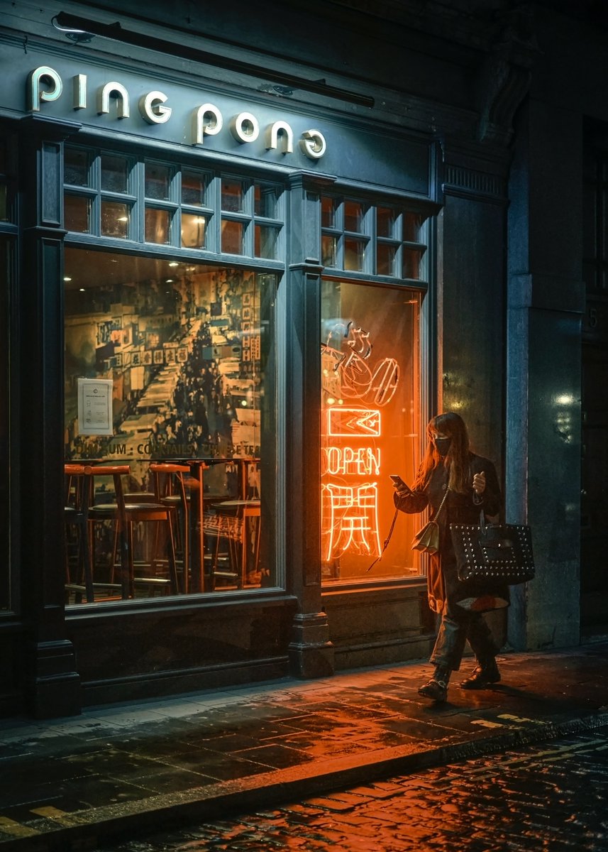 It took quite a few visits over several months to finally get a shot I was happy with from here. Tech issues, the wrong passer by etc. But finally, in the rain on Friday it all came together.  
#streetphotography #WexMondays #fsprintmonday