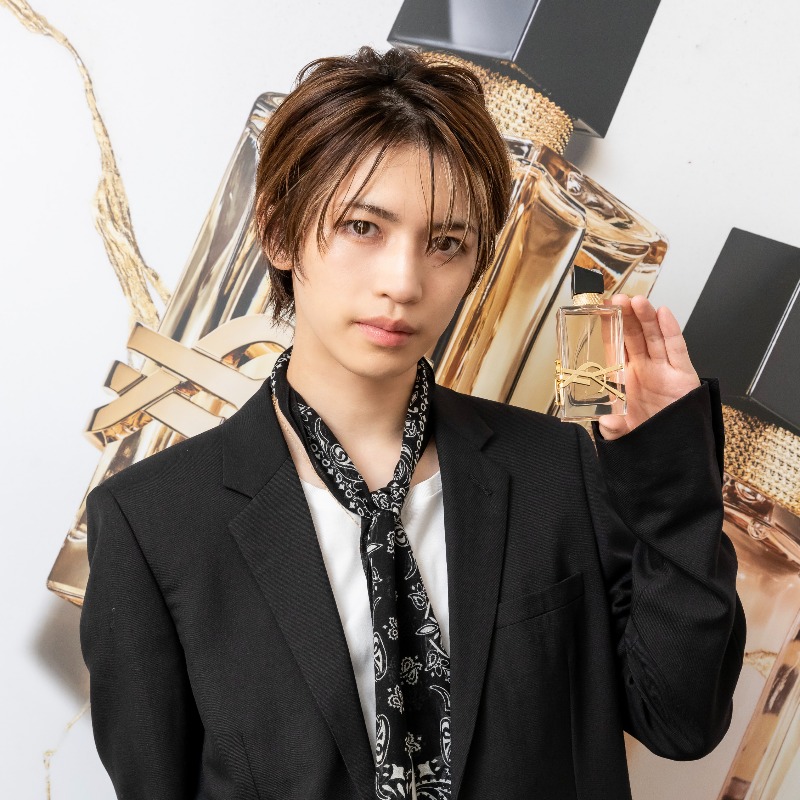 LIBRE EXCLUSIVE SALON」に岩橋玄樹さんがご来場。 YSLのアイコン