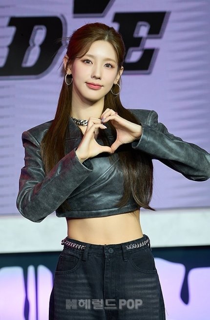 🖤