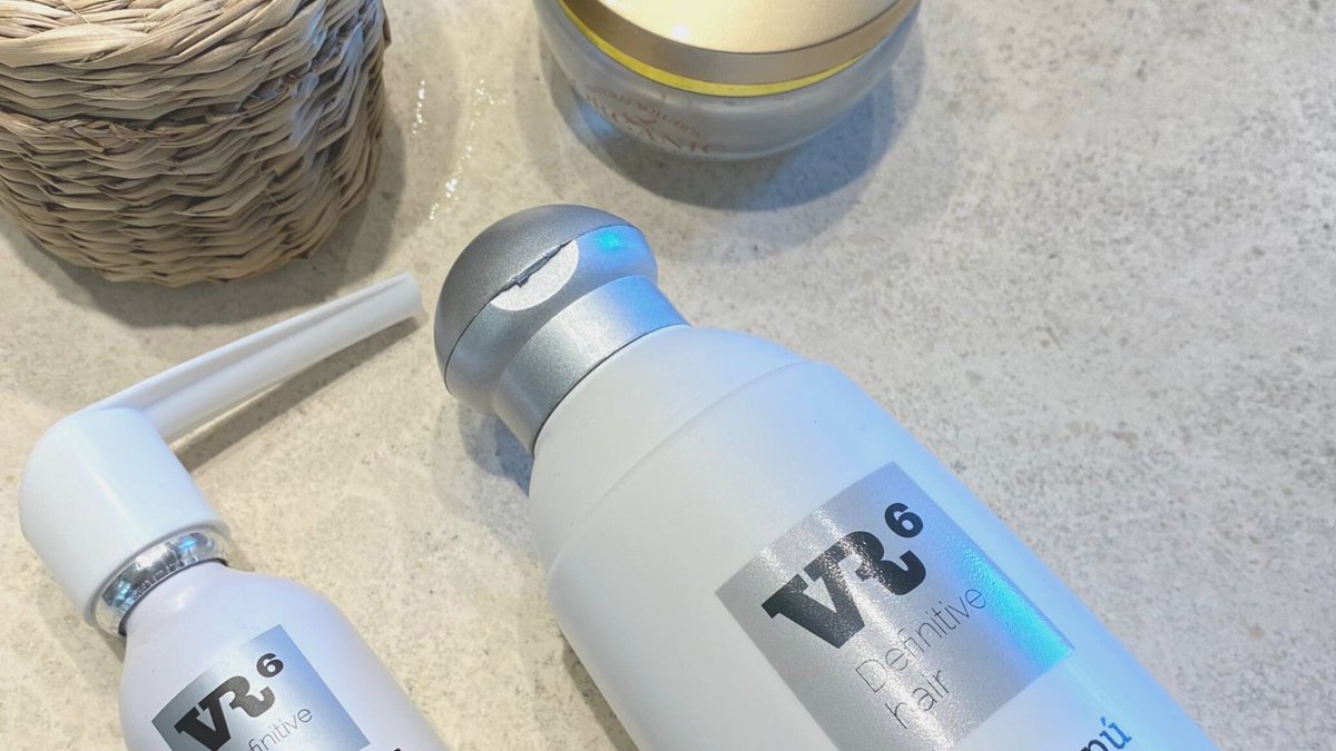 VR6Definitive's tweet photo. ¿Sabes de un kit para comenzar el día con el pie derecho? Nosotros sí 😏🌱 
https://t.co/2XjVzlqNiE 

#BuenLunes #cuidadodelcabello #tratamientocapilar https://t.co/2jgc0kpqDo