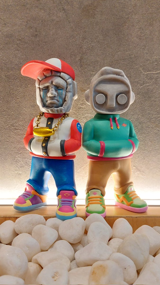 Mirffu1's tweet photo. Good afternoon from the stone brothers.
You can read the origin story here
Mal-k
https://t.co/mgJJmSmA7v
Bava
https://t.co/FaB5CJiV2E
Their artwork that still available on primary
https://t.co/5pwCGyVm3H
#ffuspace #mirfak https://t.co/VnRDPFWDpR