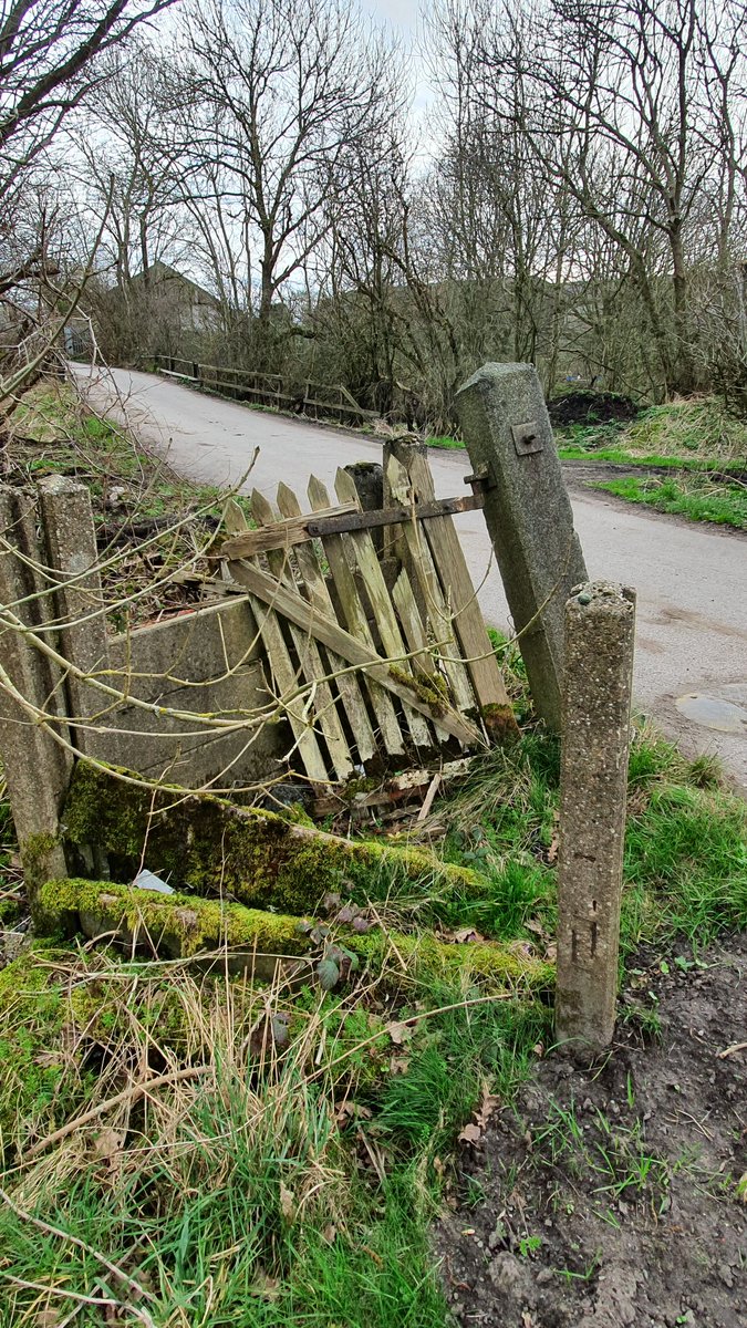The branch from Skelton Jnc to Partington. Can't believe this line was still part of Network Rail until 2008! Mothballed since 1993 when the last oil train ran.
