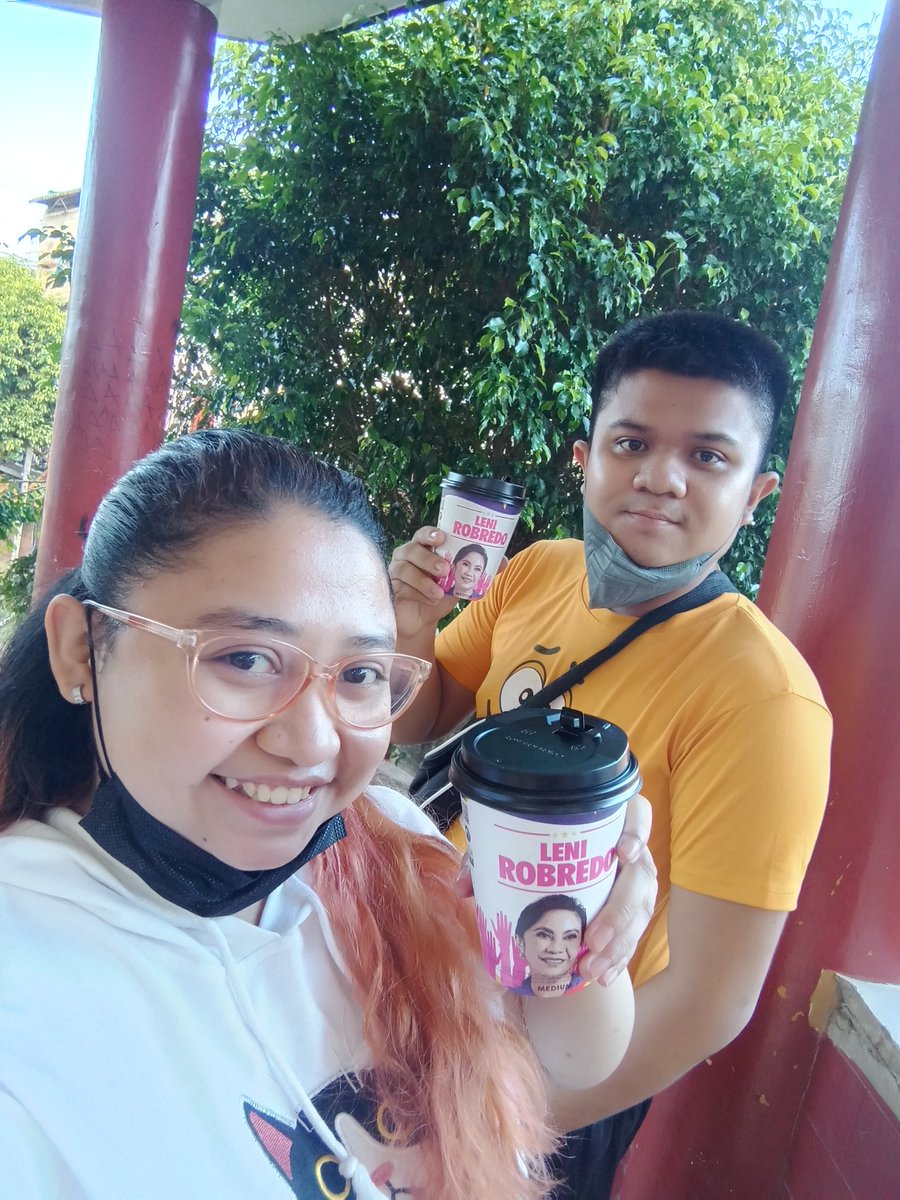 davechristian_b's tweet photo. Arat kapeโโฅ๏ธ
#7Election
#LeniRobredo2022 https://t.co/EKXNC7AgZQ