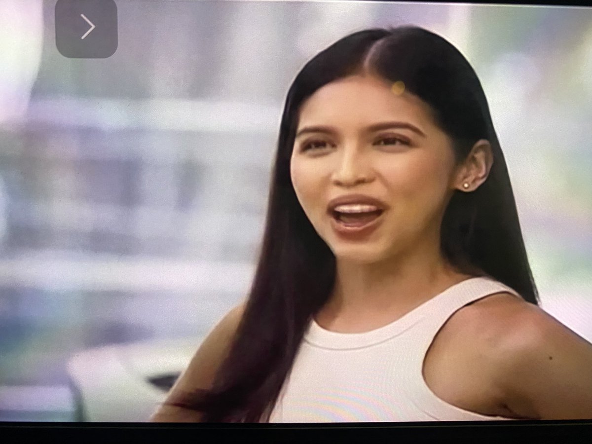 “Tell me who your freinds are and ipakilala mo ako sa cute” … lagot! 😂

#MaineGoalsBeautyQueenGoals 

#MaineMendoza 💖 <a href="/mainedcm/">Maine Mendoza</a>