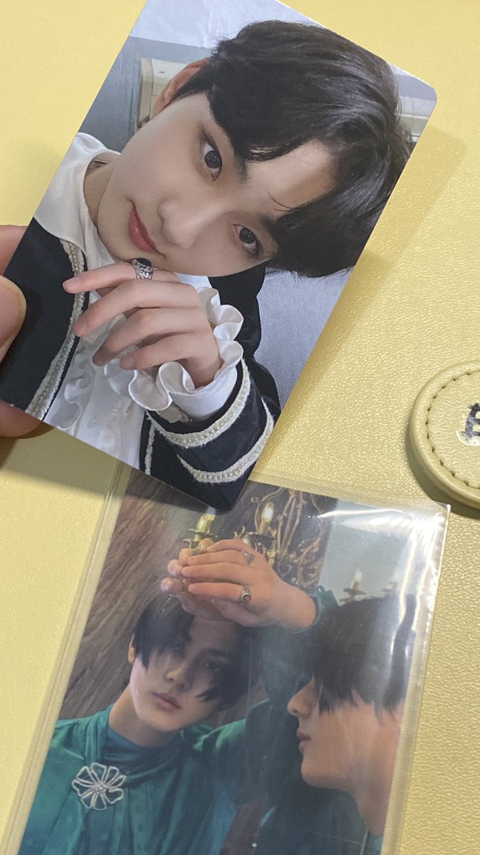 hoonwonnish's tweet photo. Thank youuuu @isacartz for letting me adopt this jungwon dusk ring and scylla holo and Thank you to @meow_jessei for letting me be part of the hatian😭🥰 Till next transactionssss pooo<33 #isa_proofs https://t.co/FYEt6WUwkN