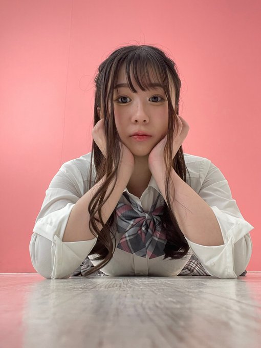 桃月あいり