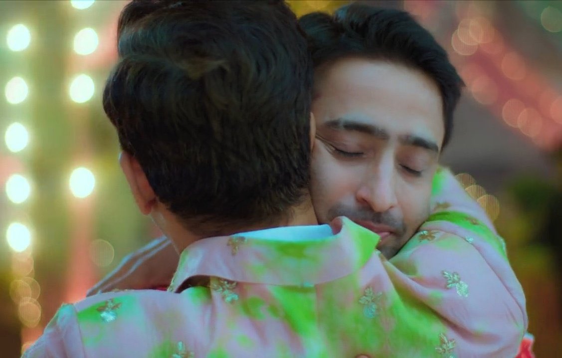 NabilaKhawaja's tweet photo. Loved this bond, seeing #ShaheerSheikh being the pampered one in a show is too cute & #AnujSachdeva looks perfect in this role
We need more bromance!!
#WohToHaiAlbelaa @Shaheer_S @ApnAnuj #CheKa #KaChe https://t.co/NoedxsgMLZ