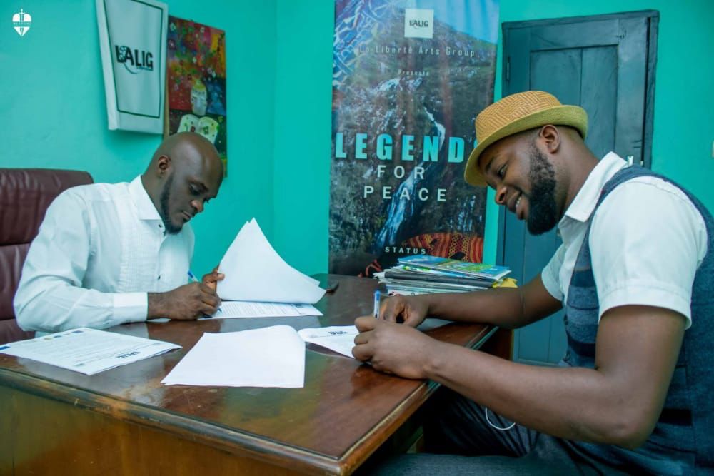 Official Signing of Contracts for the project "LEGENDS FOR PEACE"
#LegendsForPeace
#EndAnglophoneCrisis 
#IAmALegend
#Anticipate 
<a href="/UNDP/">UN Development</a> <a href="/UN_Cameroon/">UN_Cameroon</a> <a href="/UEauCameroun/">L'UE au Cameroun et pour la Guinée équatoriale</a> <a href="/AkumbuJones/">Akumbu Bubu</a>