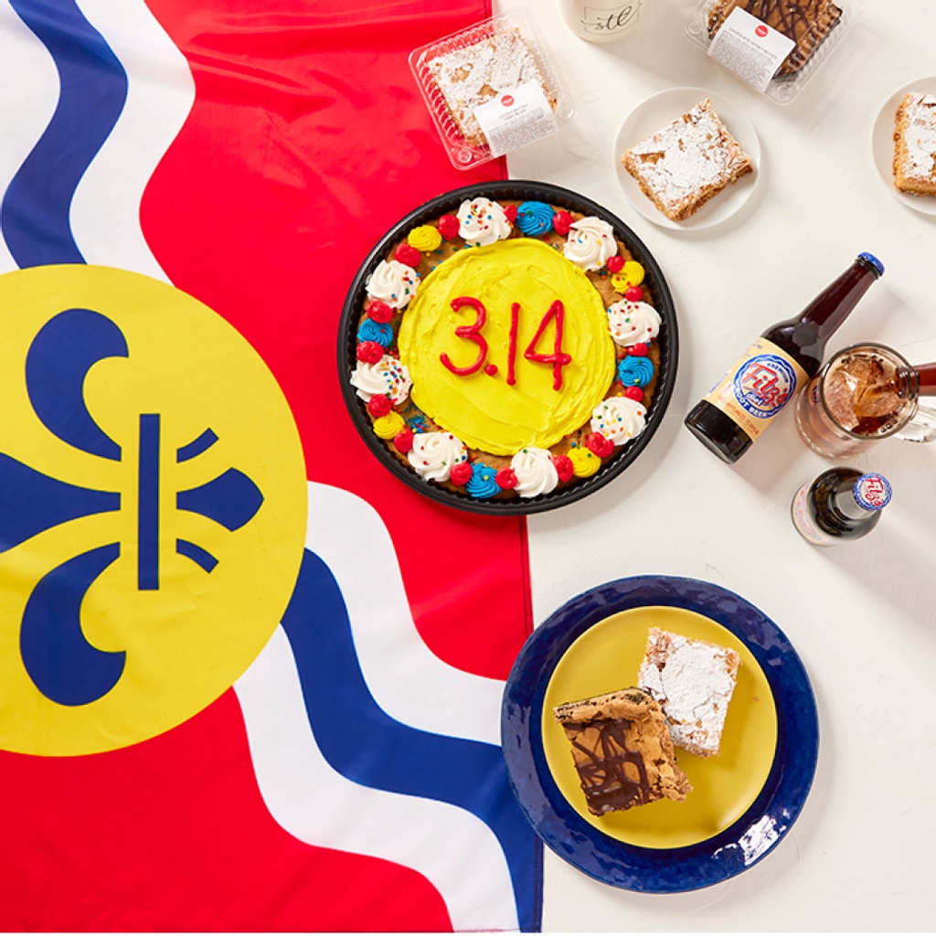 SchnuckMarkets's tweet photo. 3️⃣  We're from the LOU and we're PROUD.⁠
1️⃣  Schnucks is #STLMade.⁠
4️⃣  Celebrate #314Day with St. Louis-themed products.
⁠
@in_thestl https://t.co/1XOVlcAqdk