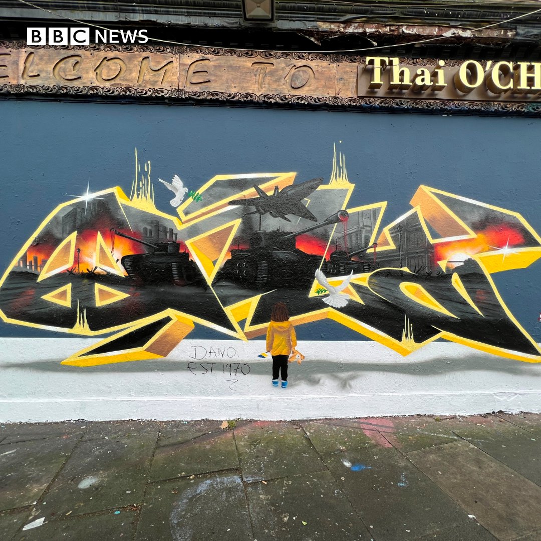 BBCLondonNews's tweet photo. Take a look at some of east London’s Ukraine-inspired street art. https://t.co/qfBWKJl4ri