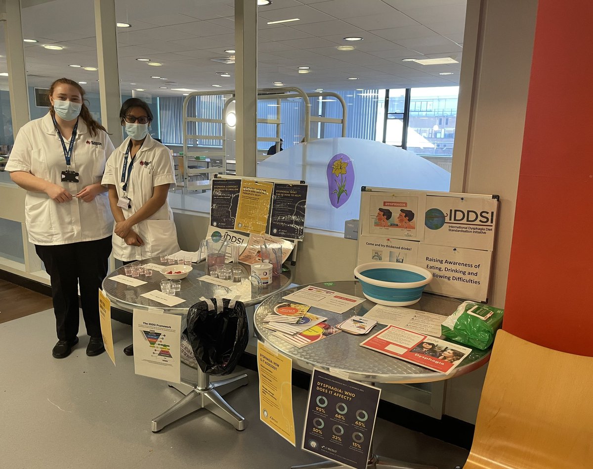 NUHAcuteSLT's tweet photo. If staff are visiting the @nottmhospitals QMC canteen this lunchtime please pop along and say hello to our SLT students Holly &amp; Zainab. There are food/drinks to try &amp; lots of information about #dysphagia @TeamNUH @NUHTherapies  #SwallowAware2022 #NutritionAndHydrationWeek https://t.co/6SGQBOkb33