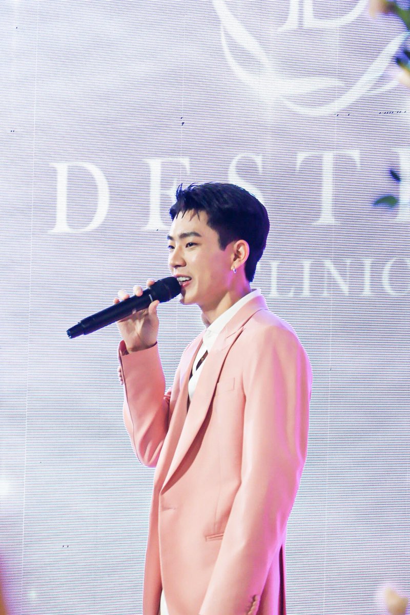 P_eung's tweet photo. ร��กเค้าอ่ะ #DestinyClinicWithOff #ออฟจุมพล https://t.co/9yllA9WbBw