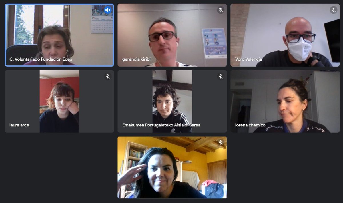 ¡Esta vez si! Los días 1, 2 y 3 de abril tenemos encuentro de coordinación "Jardín Pirata 2022", y hoy hemos tenido reunión de preparación. ¡Pronto nos vemos!
#jardinpirata2022 #juventud #participación #feminismo @KIRIBIL <a href="/oladelacaracola/">La Caracola </a> <a href="/portusarea/">Portugaleteko Aisialdi Sarea</a>