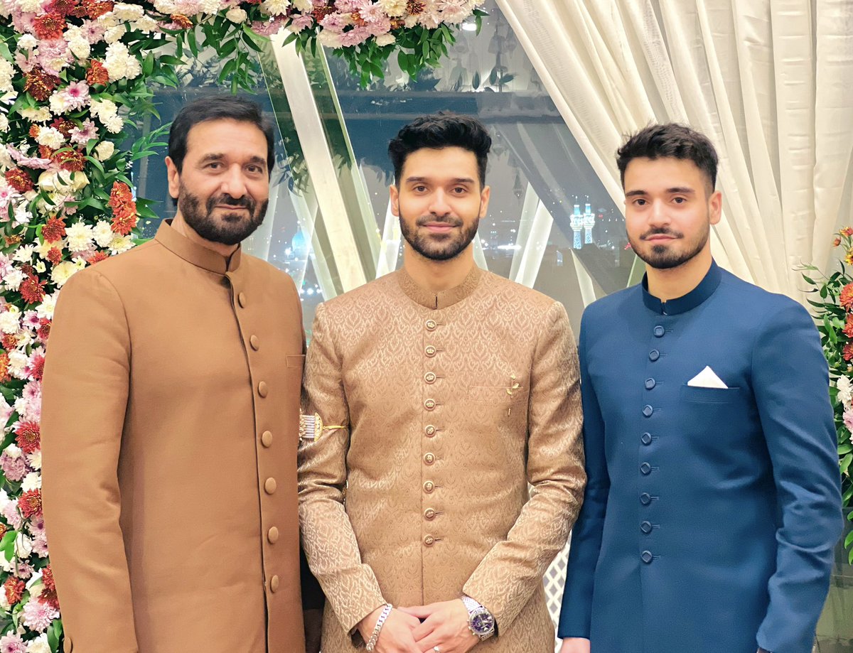 Nadeem Sarwar Family Photos