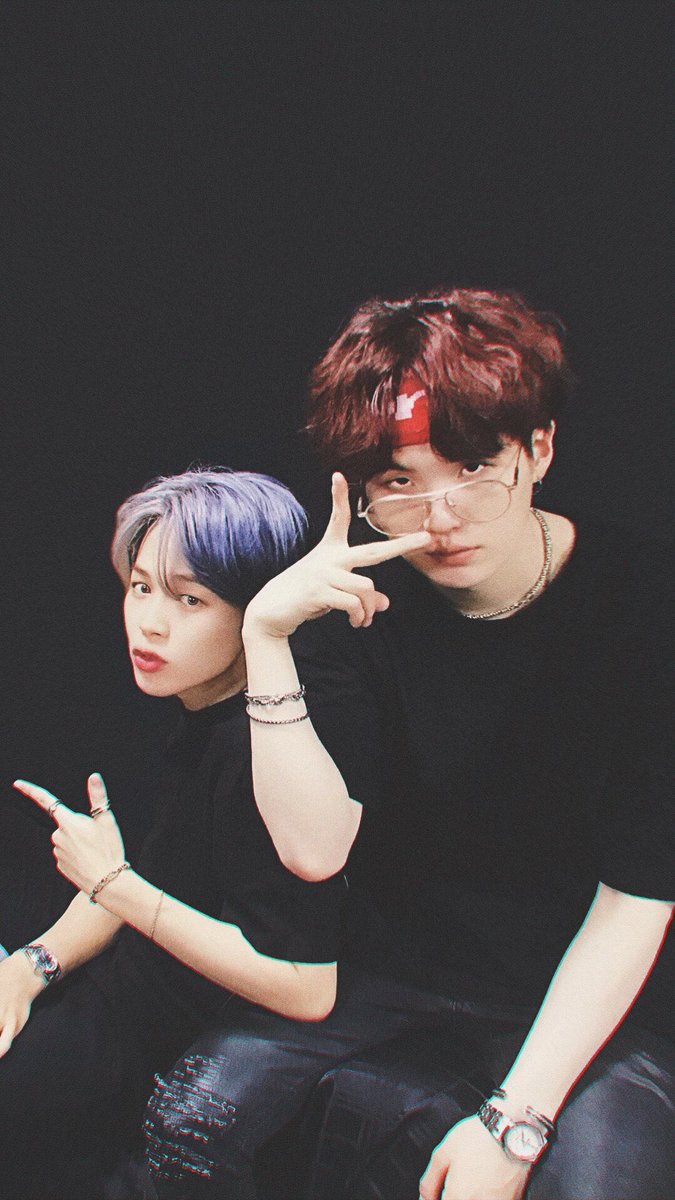 yoongisbgm's tweet photo. EVERYONE STFU ITS MY DAWGS BDAY @bbypinkjimin #HappyJenDay #OurStarJen #JenDay https://t.co/8HRm1PPMD6