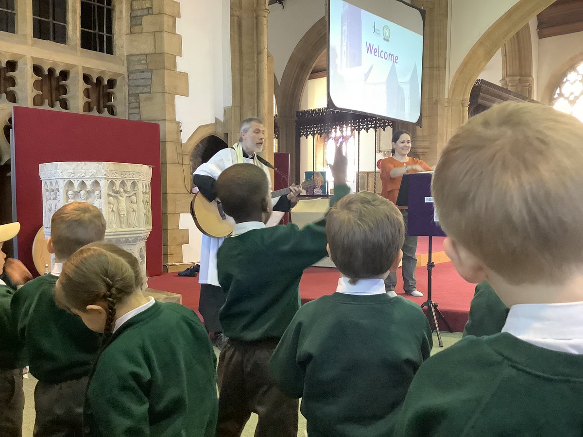 NTPippins's tweet photo. Thank you @stjamestaunton for spending the morning with us 🤩 
We had a lovely morning at the church learning about the special clothes, acting out a christening and learning the Easter story ⛪️
We did very well walking to the church and crossing the roads safely too 🌟 https://t.co/CBlscNvacj