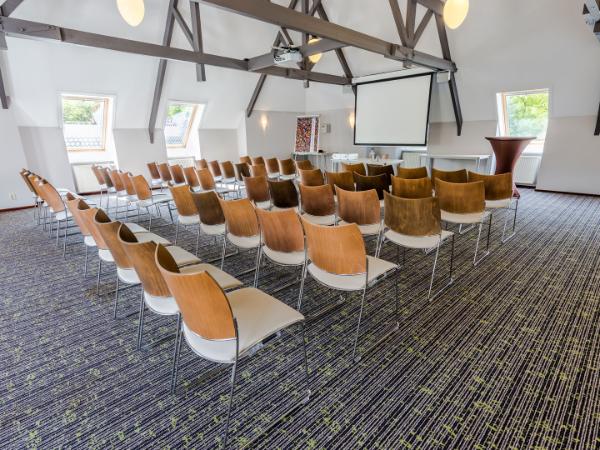 MeetingReview tweet media