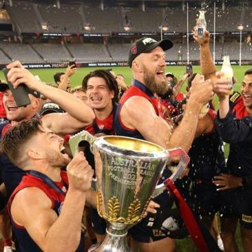 Fake Footy tweet media