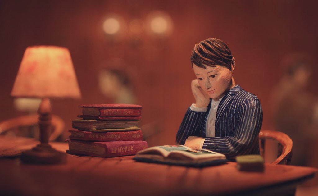 saito_shoto_'s tweet photo. こんばんは🌕
お仕事おつかれさまでした☕️
#人形 #島 #craydoll #doll #portrait #illustration #SaitoShoto #読書 #本 https://t.co/CbxdaGfaIM