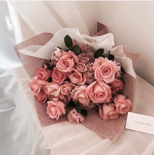 takragi's tweet photo. 𝙏𝙤. 𝘿𝙚𝙖𝙧𝙚𝙨𝙩 𝙣𝙤𝙤𝙣𝙖.

𝙝𝙖𝙥𝙥𝙮 𝙬𝙝𝙞𝙩𝙚 𝙙𝙖𝙮, 𝙞𝙩'𝙨 𝙣𝙞𝙘𝙚 𝙨𝙥𝙚𝙣𝙙𝙞𝙣𝙜 𝙬𝙝𝙞𝙩𝙚 𝙙𝙖𝙮 𝙬𝙞𝙩𝙝 𝙮𝙤𝙪! 𝙞'𝙢 𝙡𝙤𝙤𝙠𝙞𝙣𝙜 𝙛𝙤𝙧𝙬𝙖𝙧𝙙 𝙩𝙤 𝙩𝙝𝙚 𝙣𝙚𝙭𝙩 𝙬𝙝𝙞𝙩𝙚 𝙙𝙖𝙮 𝙩𝙤𝙜𝙚𝙩𝙝𝙚𝙧 <3 https://t.co/tYzQ72SU4b