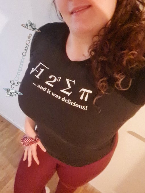 Happy #PiDay everyone!  Funnily enough this shirt was actually on top of the pile in my wardrobe this<a href="/tag/piday"class="tags">#PiDay</a>