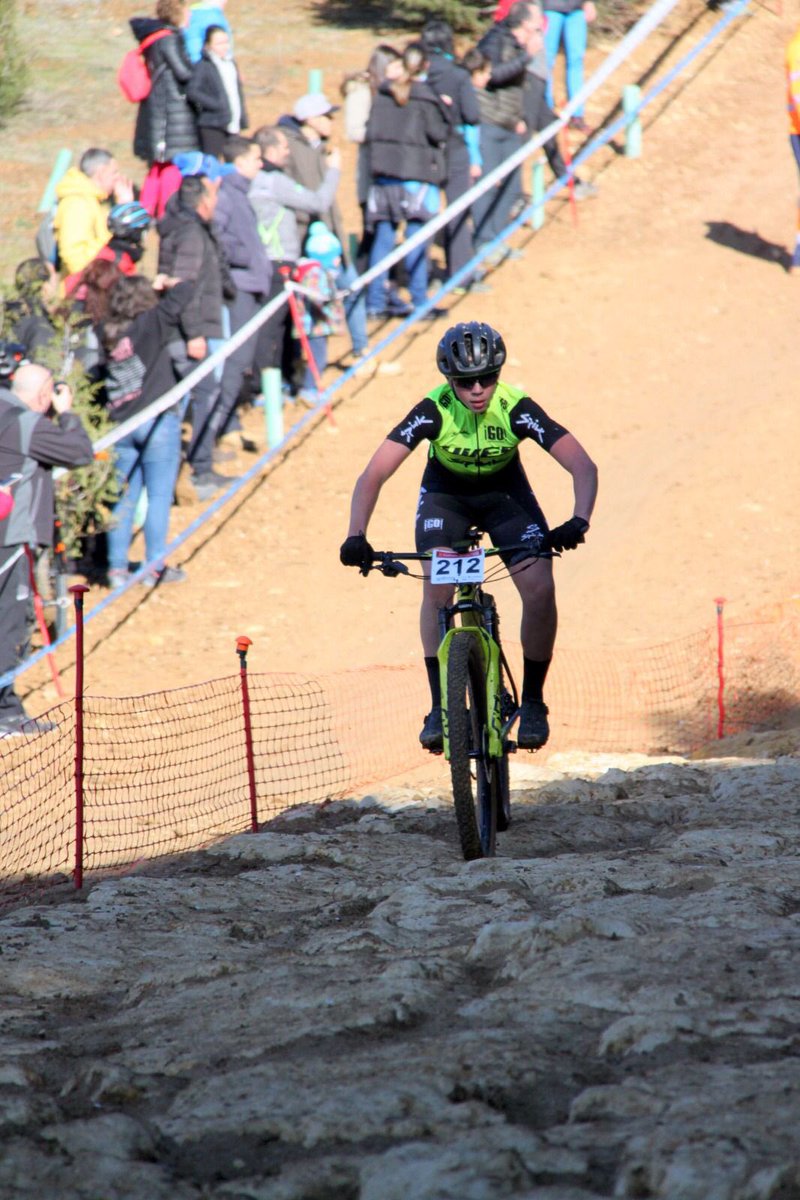 Empezamos la semana ✌🏼

🔸Gran Premio Cuidad de Valladolid BTT
4️⃣ Emilio Reinoso (junior)
2️⃣6️⃣ Marcos Reinoso (cadete)

🔸Aragón Bike Race (etapa 4)
1️⃣1️⃣ <a href="/superaton86/">Superaton86</a> (élite)

🔸Liga de pista Galapagar 2022
4️⃣ Mario Castro (infantil)
1️⃣2️⃣ Alejandro Lago (alevín)