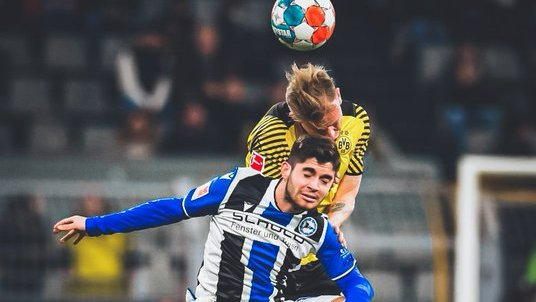 TMtr_news's tweet photo. Burak İnce, Arminia Bielefeld’da ilk maçını Borussia Dortmund'a karşı oynadı!
Oyuncu profili ➡️ https://t.co/Sm8nmSnEO4
#burakince #transfermarkt https://t.co/y0ZAq2Bfcs
