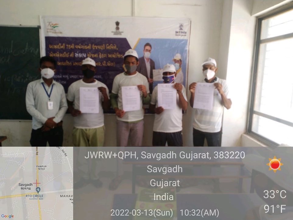 PaintsnCoatings's tweet photo. Day 1 of SANKALP RPL training for Assistant Decorative Painter, at Savgadh, Sabarkantha, Gujarat.
#ProjectSankalp #SkillIndia #AzadiKaAmritMahotsav #PMO #PCSC https://t.co/UdRJtMXW7S