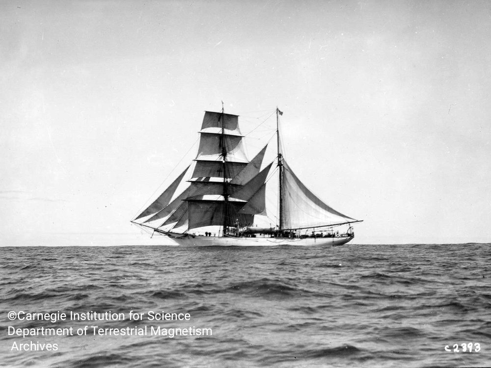 geologyUniBern's tweet photo. #IfGeoMonday Do you know the story of the #Carnegie, the vessel ⛴️ that allowed scientists to map the Earth's #magnetic field? 🌍 This ship, specially built with the least amount of ferrous materials, started its first #excursion in 1909. https://t.co/VrCkBaGk3S