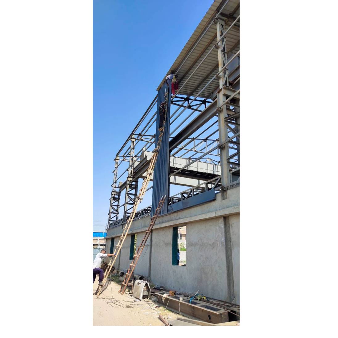 ZENITHROLLERS's tweet image. Zenith Rubbers plant extension
construction on the site in Neemrana, Rajasthan. #zenithrollers #construction