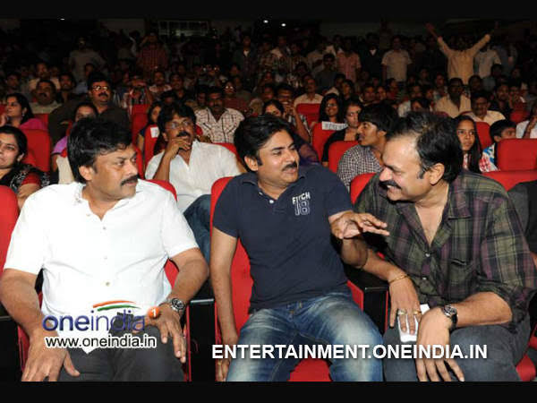 Nagaboboffl's tweet photo. Big News..

Annayya @KChiruTweets  is going to attend Janasena Meeting .Please wait for remaining details soon

#JanaSenaFormationDay2022 

#JanaSenaFormationDay https://t.co/HDpATPiMnW