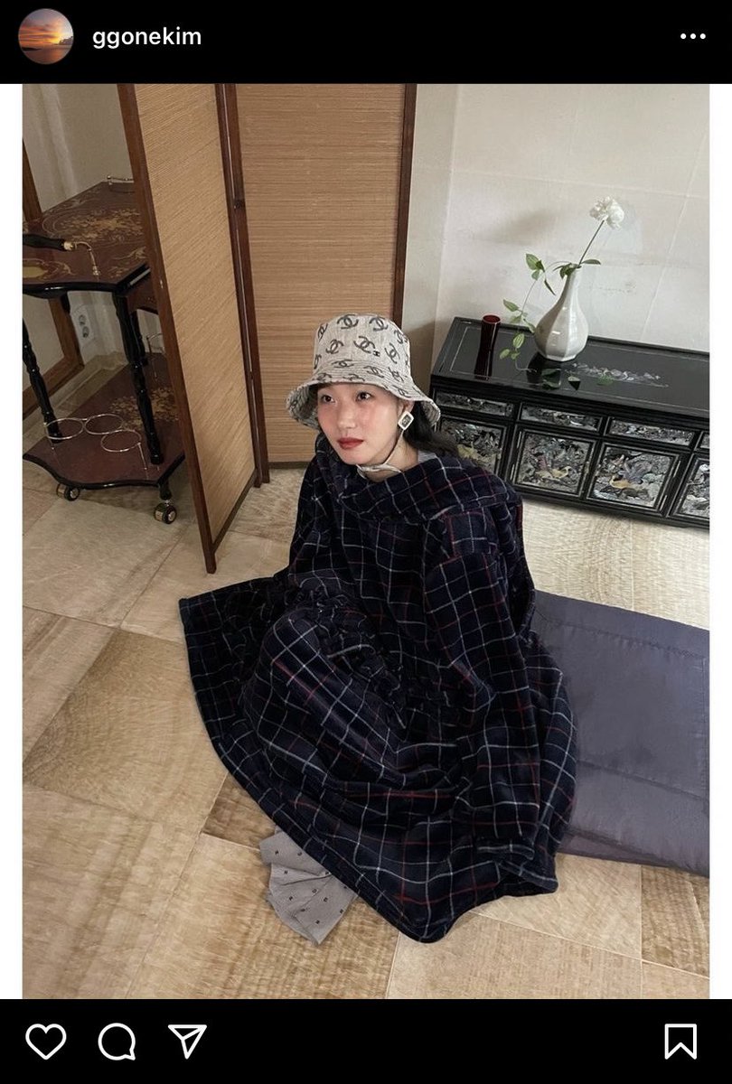 KuweenGoEun's tweet photo. WAAAHHH!!!
I MISSED YOOOUUU, my Go Eun!! 😭
I'm sooo happy to see this post! 🥺❤️

#KimGoEun #김고은 #ggonekim https://t.co/VcgMKpyM8y