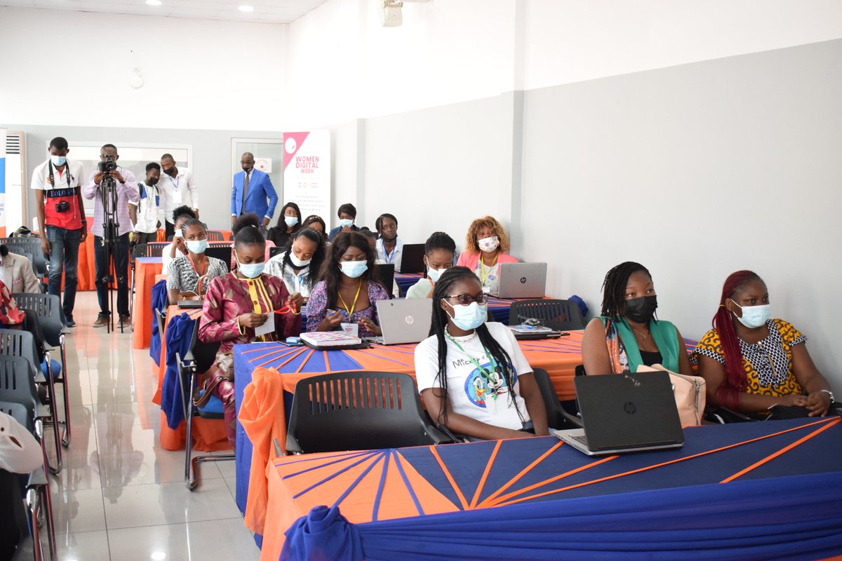 Ouverture de la deuxième édition de la Women Digital Week. Au programme : Digital Bootcamp de 09H à 15h,  une formation intensive sur les fondamentaux des Métiers de Webmaster et de Community Manager. 
#CongoTelecom #womendigitalweek