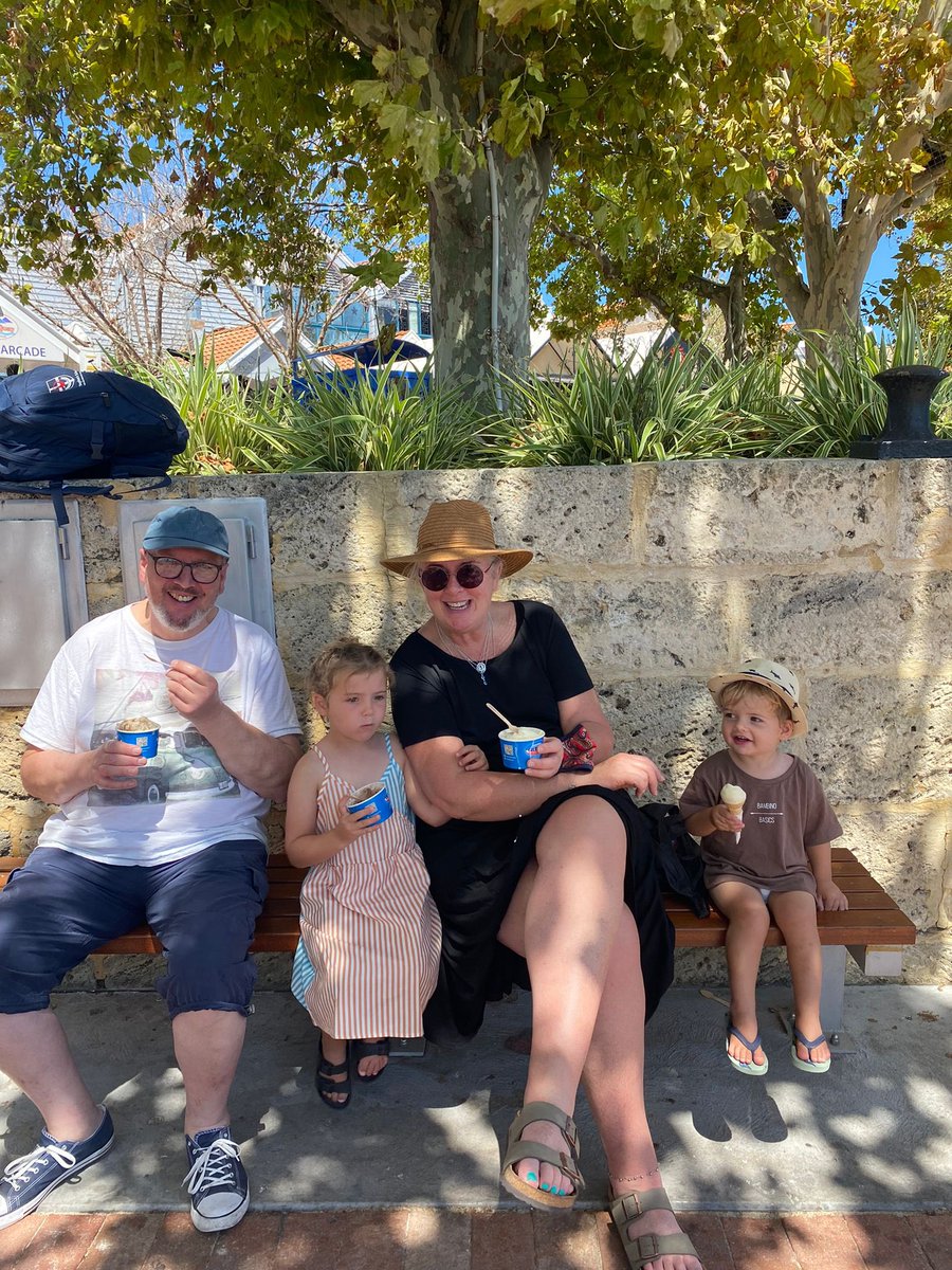 Barbara Scully tweet media