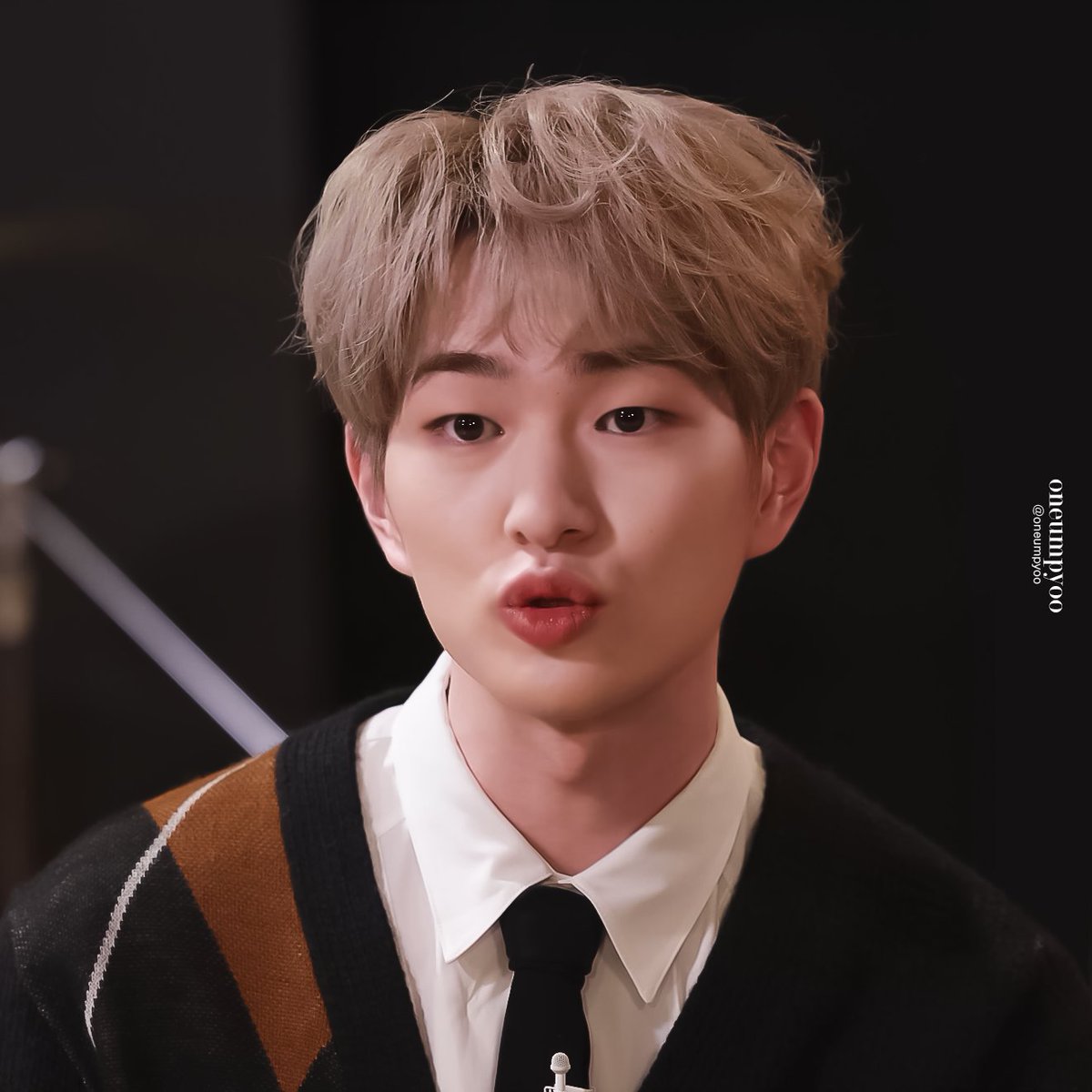 onew_lips's tweet photo. 샤이니 온유 #ONEW #온유 https://t.co/kWFhDG3WnL