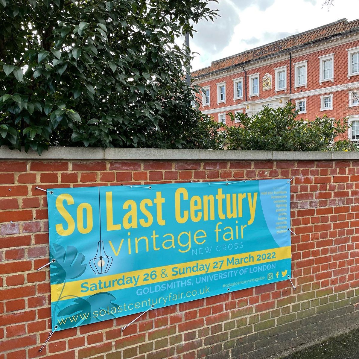 so_lastcentury's tweet photo. Outdoor advertising went up over the weekend in New Cross!

So Last Century’s Vintage Fair at Goldsmiths, University of London

Sat 26 + Sun 27 March

Dozens of great vintage traders in one huge hall > furniture lighting homeware ceramics prints books fashion

@lewishamledger https://t.co/z9LS2ZyixH