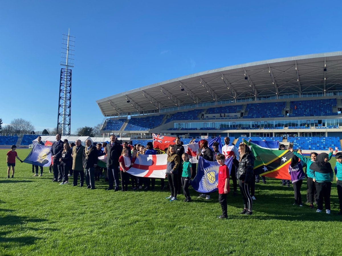 BhamCityCouncil's tweet photo. Happy #CommonwealthDay! 

As we are in the year of Birmingham 2022, it has a special relevance this time around. 

To mark the day, pupils from city schools have been the first people to take to the track of the council-renovated Alexander Stadium. 

#B2022 #BeBoldBeBham https://t.co/WTd0GlE1Cl