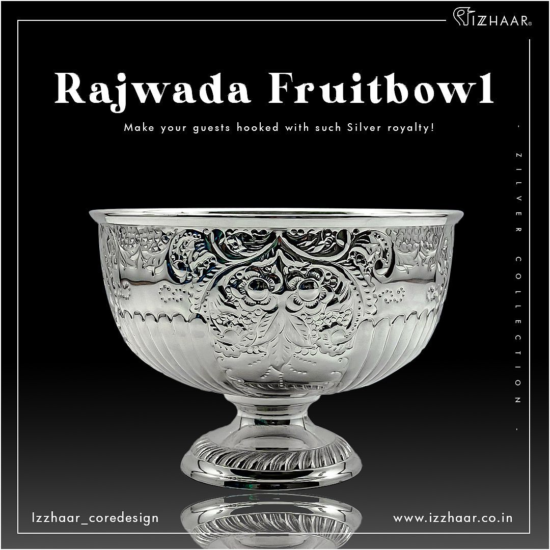 _Izzhaar's tweet image. Let this amazingly beautiful 𝐑𝐚𝐣𝐰𝐚𝐝𝐚 𝐅𝐫𝐮𝐢𝐭𝐁𝐨𝐰𝐥 mark your home’s elegance!
Introducing Izzhaar's special silver fruit bowl with all the essential detailing and sophistication that is enough to add a sense of luxury and majesty to your home interior
#izzhaar #zilver