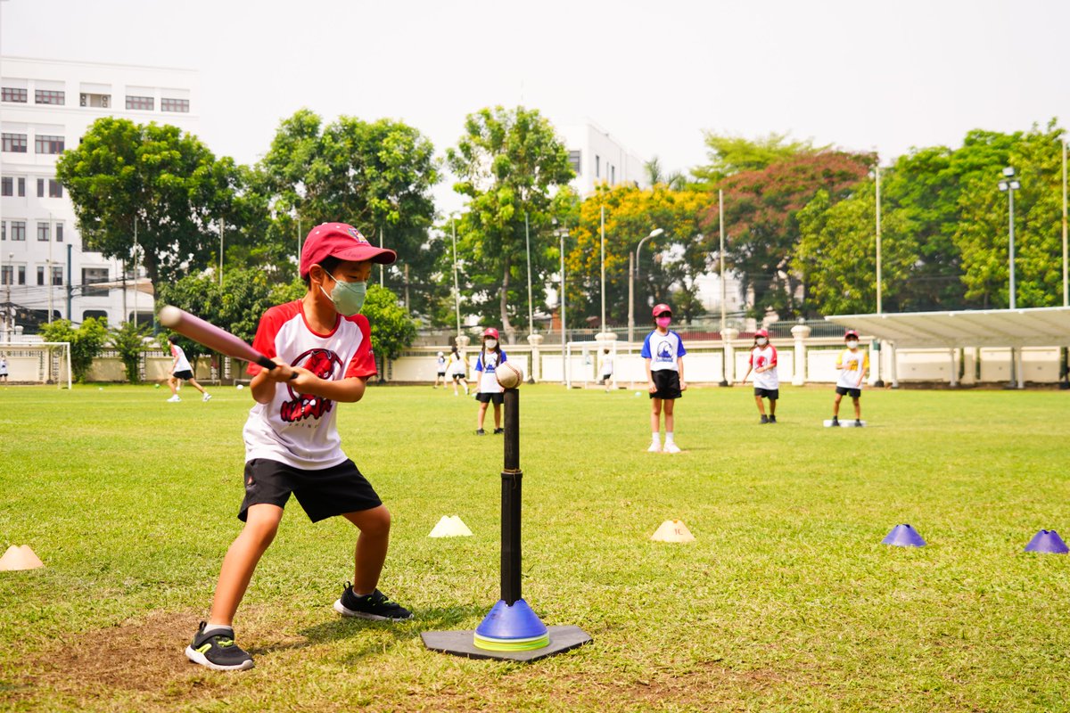 BISHCMC's tweet photo. Last week our #BISHCMC Year 3 to Year 6 students began their inter-house sports competitions in PE, including Volleyball, Badminton and Teeball. We look forward to seeing the students giving it their all in the rest of the competition. https://t.co/1KLVUktsDK